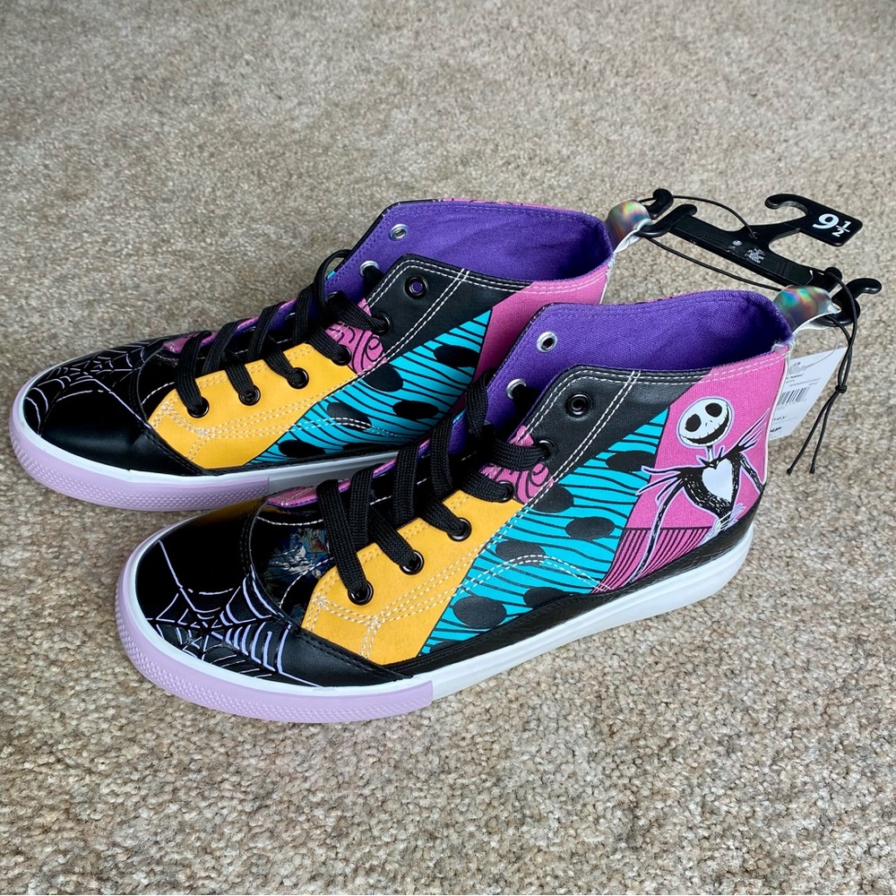 🆕 Disney The Nightmare Before Christmas Sneakers Women’s High
Top Shoes